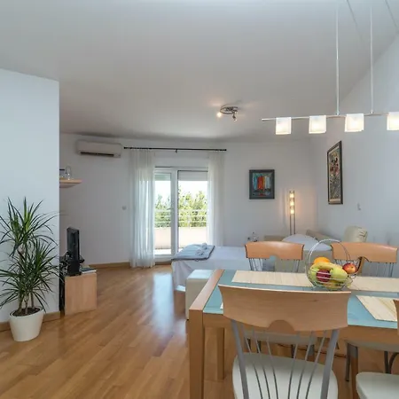Sea View Apartment